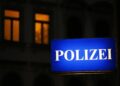 Niemiecki sąd zdecydował o areszcie dla dwóch obywateli Turcji zatrzymanych ws. podpalenia stacji Starlink. Fot. PAP/EPA/ JAN WOITAS