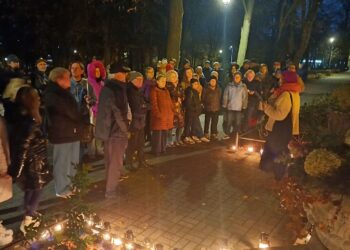 Zielonogórskie Zaduszki z Fundacją Tłocznia (fot. Piotr Bakselerowicz)