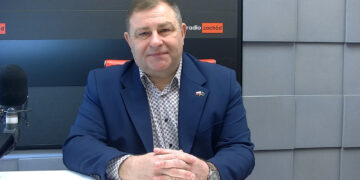 Grzegorz Potęga w studiu Radia Zachód