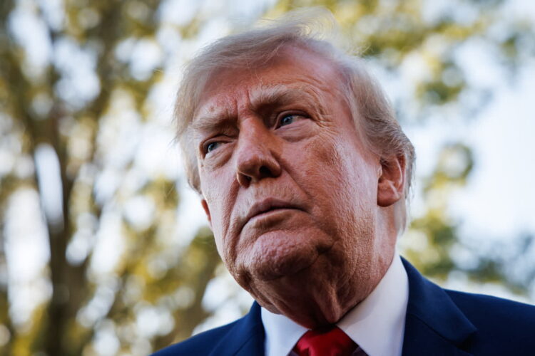 Na zdjęciu Donald Trump (PAP/EPA/SAMUEL CORUM / POOL)