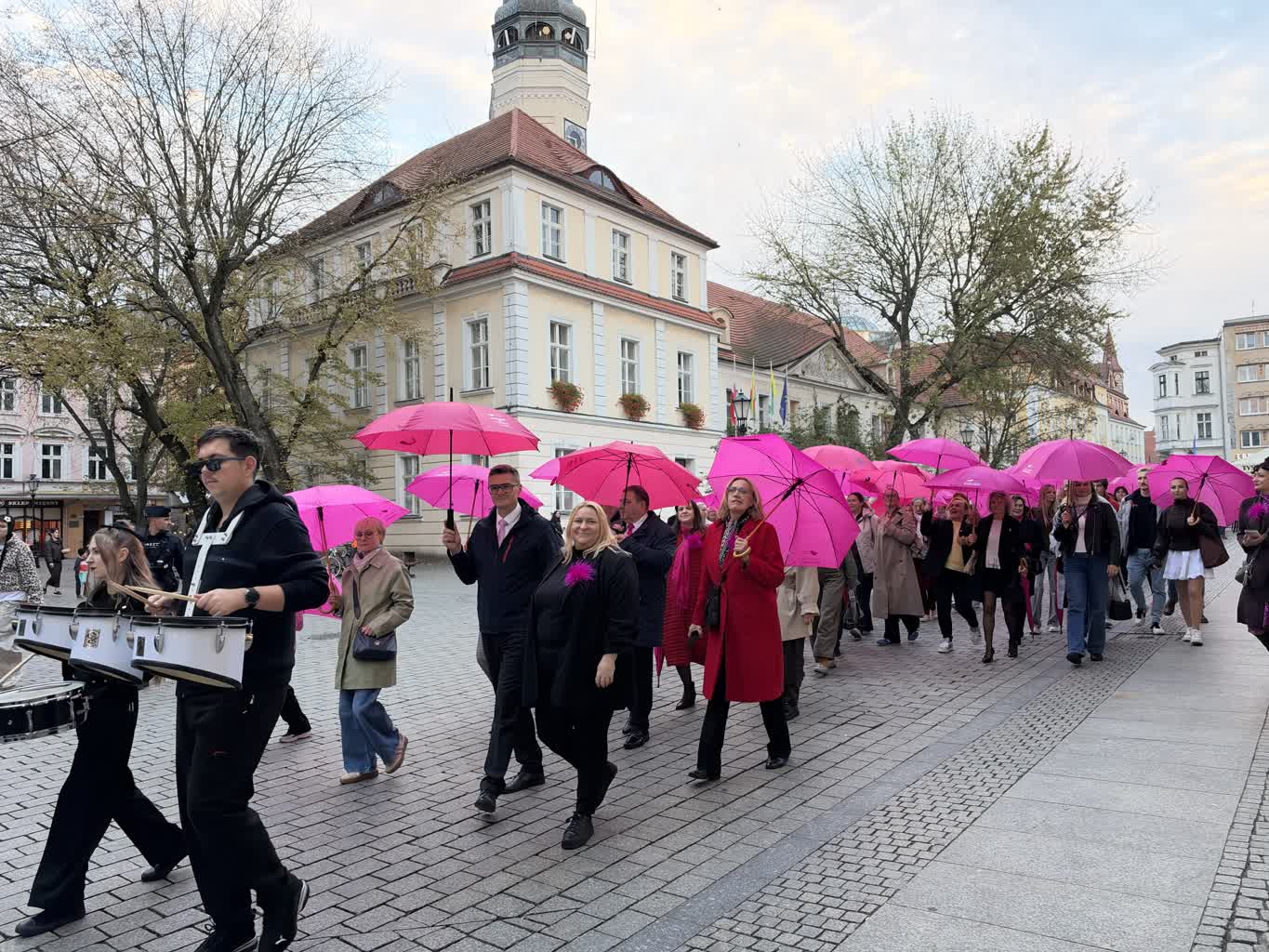 Marsz różowych parasoli w Zielonej Górze