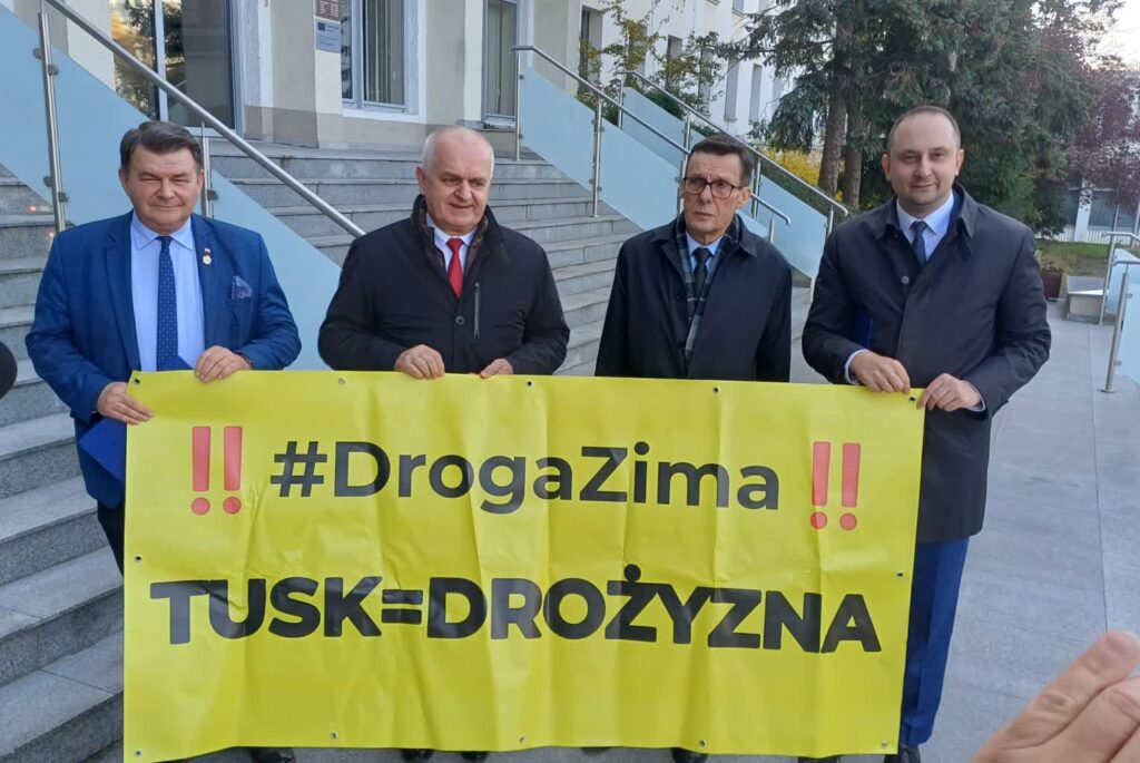 Konferencja prasowa lubuskich polityków Prawa i Sprawiedliwości. Od lewej: Jerzy Materna, Władysław Dajczak, Marek Ast i Grzegorz Maćkowiak (fot. Piotr Bakselerowicz)