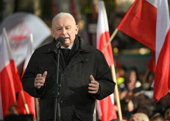 Jarosław Kaczyński. Fot. PAP/Marcin Obara