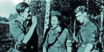fot. IPN/na zdjęciu M. Odyn - Jankowski "Marek", D. Siedzikówna "Inka" oraz B. Obuchowski "Zbyszek"