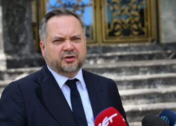 Wiceminister aktywów państwowych Konrad Gołota. Fot. PAP/ Radek Pietruszka