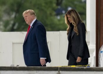 Donald Trump i Melania Trump. Fot. PAP/EPA/DANIEL HEUER / POOL