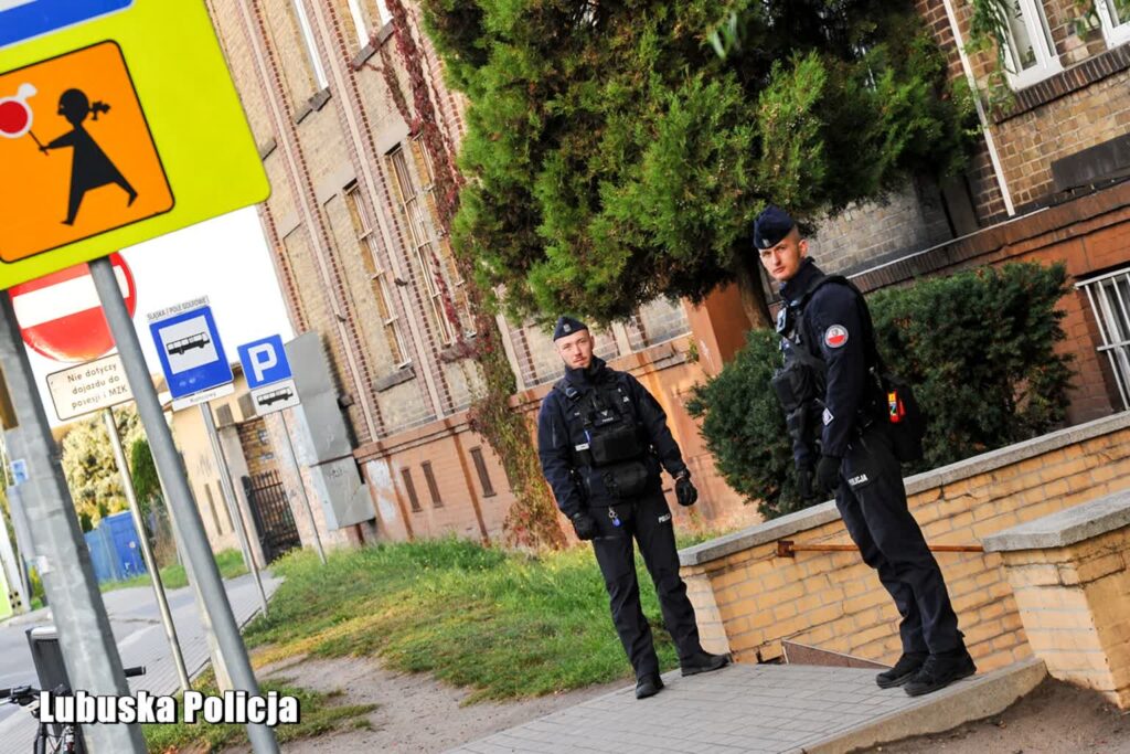 Policyjne patrole w okolicach szkół w Lubuskiem. Fot. Lubuska Policja